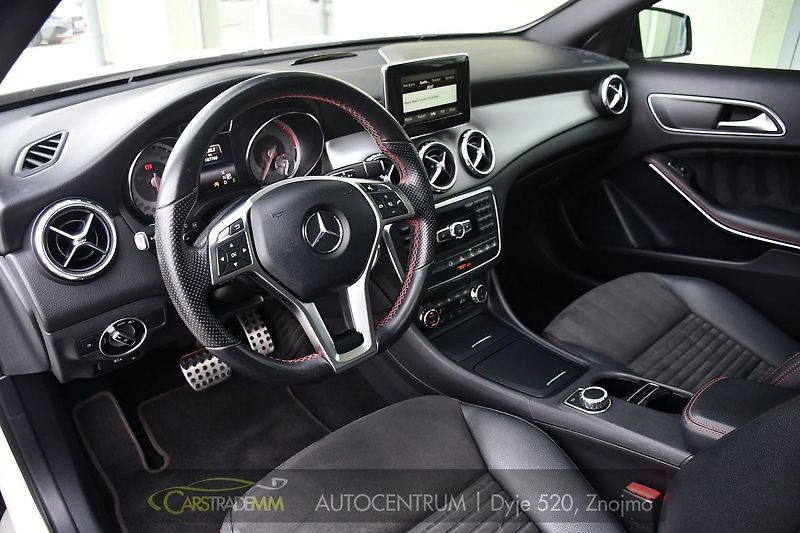 Mercedes-Benz GLA 220CDI AMG NAVI AT - fotka 9 z 47