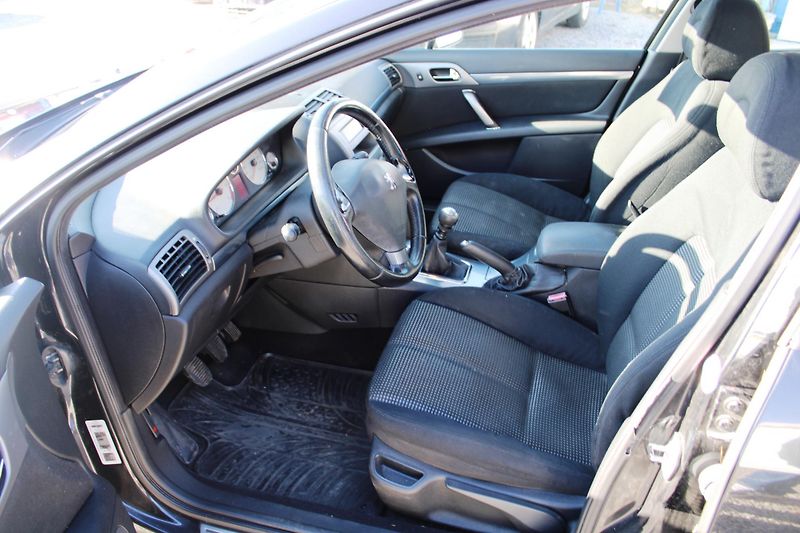 Peugeot 407 (2005) 2,0HDI KLIMA XENONY PANORAMA - fotka 9 z 15