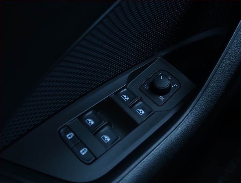 Škoda Octavia (2022) Scout 2.0 TDI - fotka 16 z 25