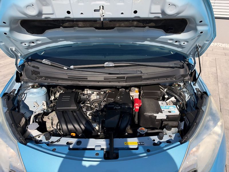 Nissan Note (2016) 1,2 i 59 Kw - fotka 26 z 28