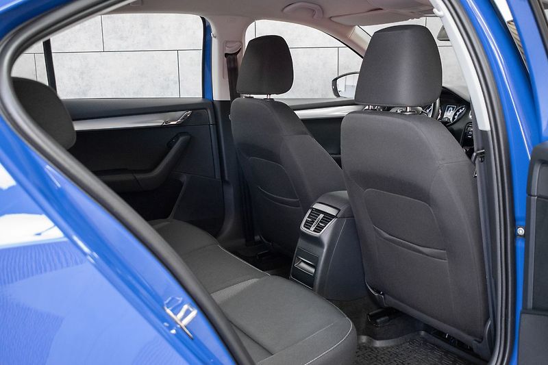 Škoda Octavia 1.5 TSI AMBITION*SmartLink*ČR* - fotka 12 z 34