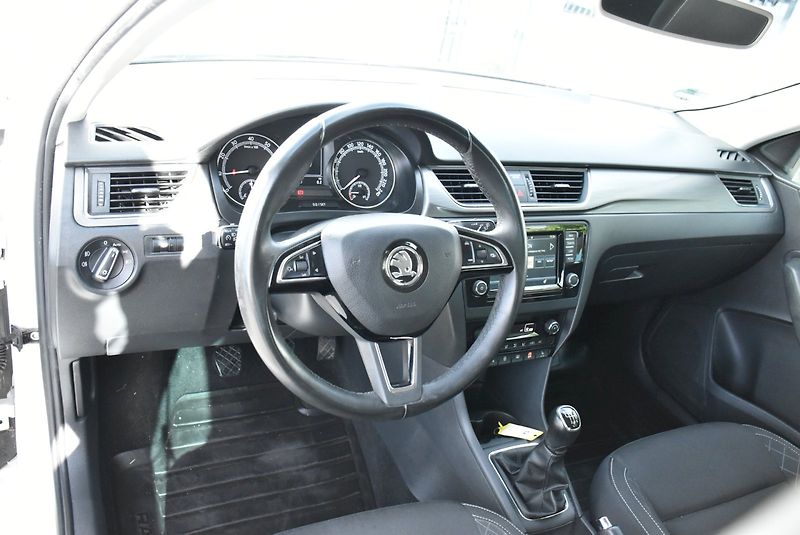 Škoda Rapid (2018) STYLE 1.0 TSI 81kW - fotka 15 z 32
