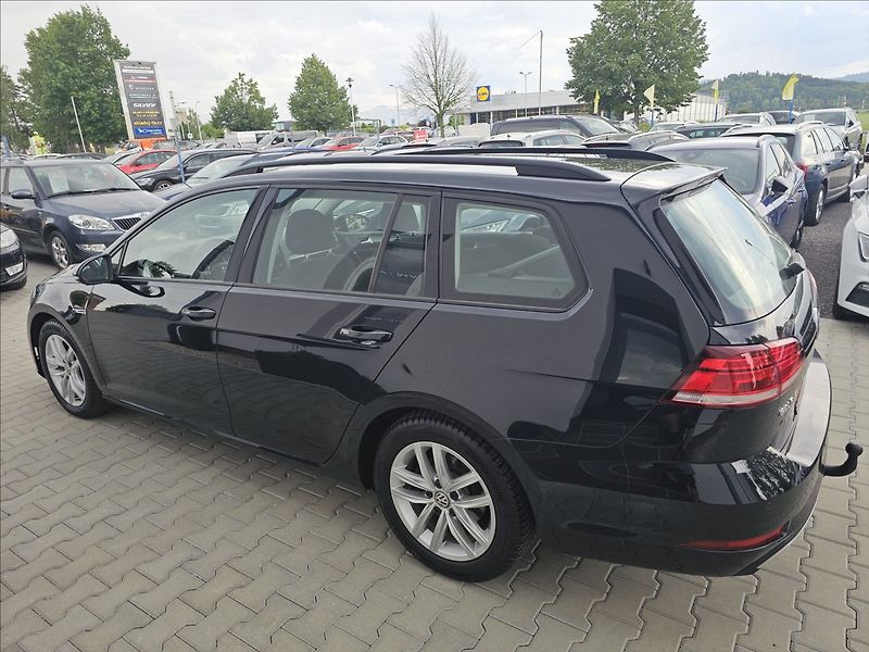 Volkswagen Golf VII 1,5TSi DSG Comfortline - fotka 9 z 43