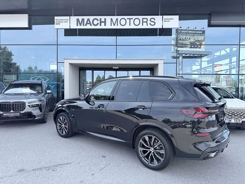 BMW X5 40d xDrive, M-Pro, TZ, NT - fotka 5 z 20