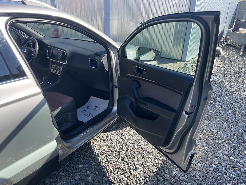 Seat Ateca 2.0TDi 190PS 4x4 DSG F1 LED 1A - fotka 151 z 173
