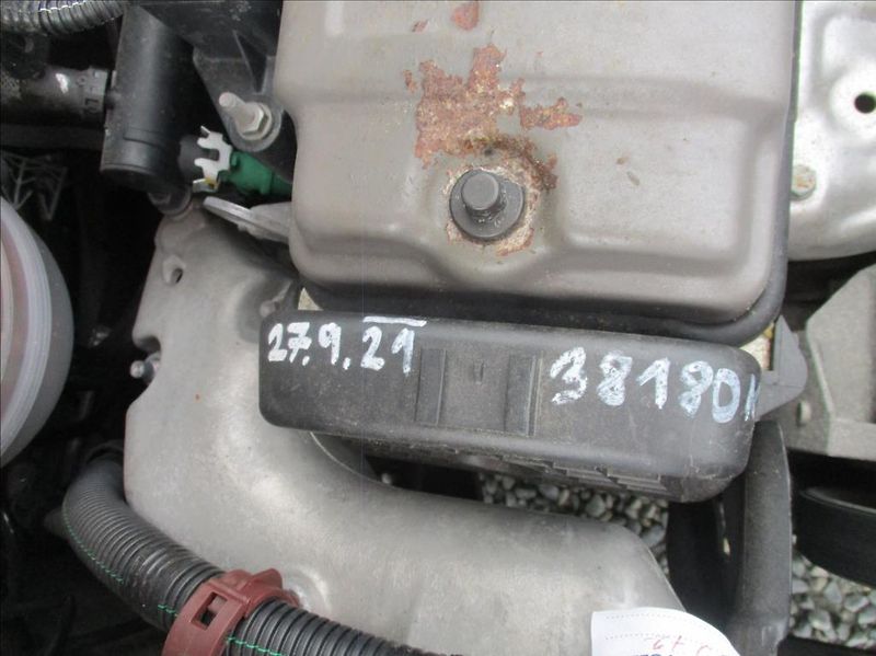 Peugeot 206 1,4 i+, klima, serv. kniha, - fotka 19 z 24