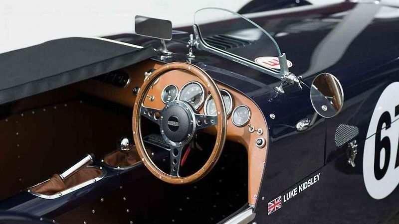 Caterham Seven SuperSprint.