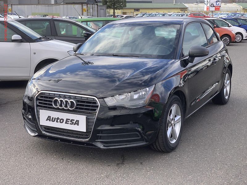 Audi A1 (2012) 1.6TDi, autoAC - fotka 3 z 19