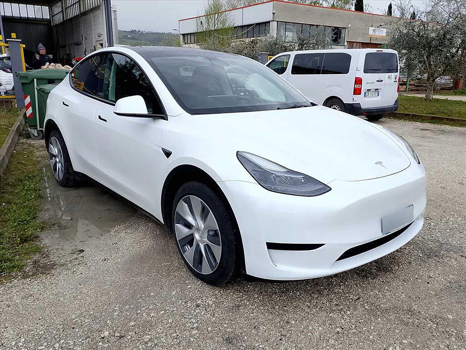 Tesla Model Y LFP baterie