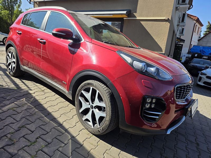 Kia Sportage 2.0-GT-line-4x4-TAŽNÉ - fotka 11 z 11