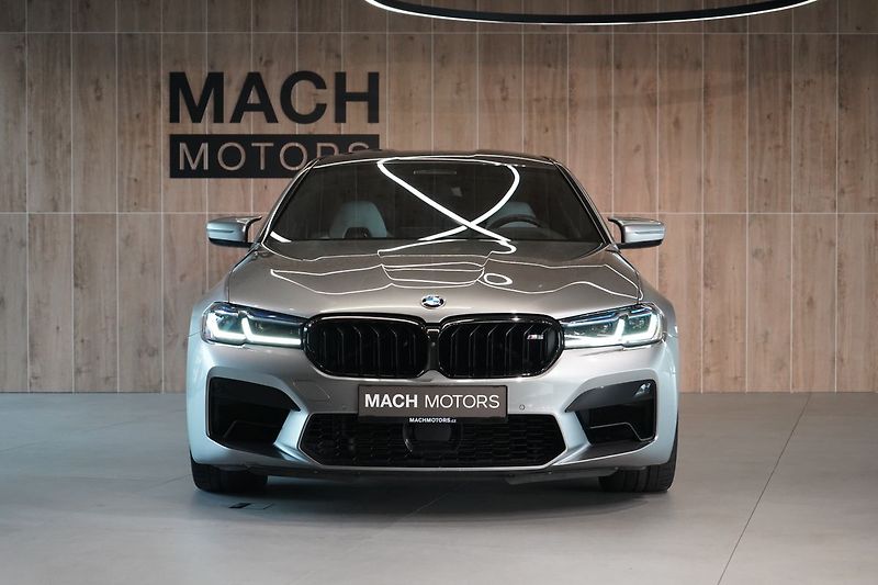 BMW M5 Masáž, Ventilace, H/K, Head-up - fotka 3 z 46