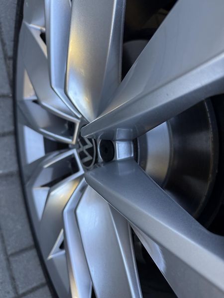 Volkswagen Arteon (2022) 2,0TDi 110kW DSG ELEGANCE ČR - fotka 24 z 26