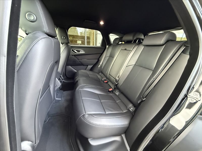 Land Rover Range Rover Velar (2026) 2,0 S D200 - fotka 14 z 20