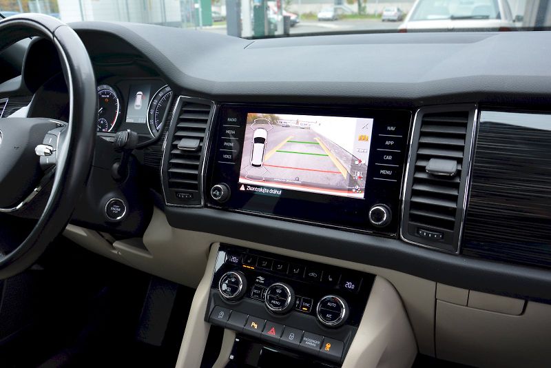 Škoda Kodiaq (2021) 2.0 TDI 147 kW 4x4 STyle PLUS - fotka 18 z 27