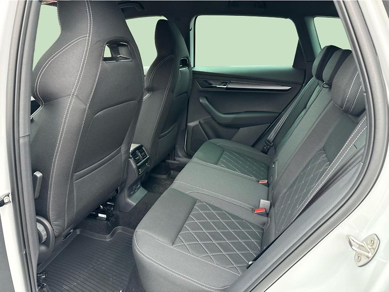 Škoda Karoq Sportline 2,0 TDI 110 kW A7F - fotka 12 z 23