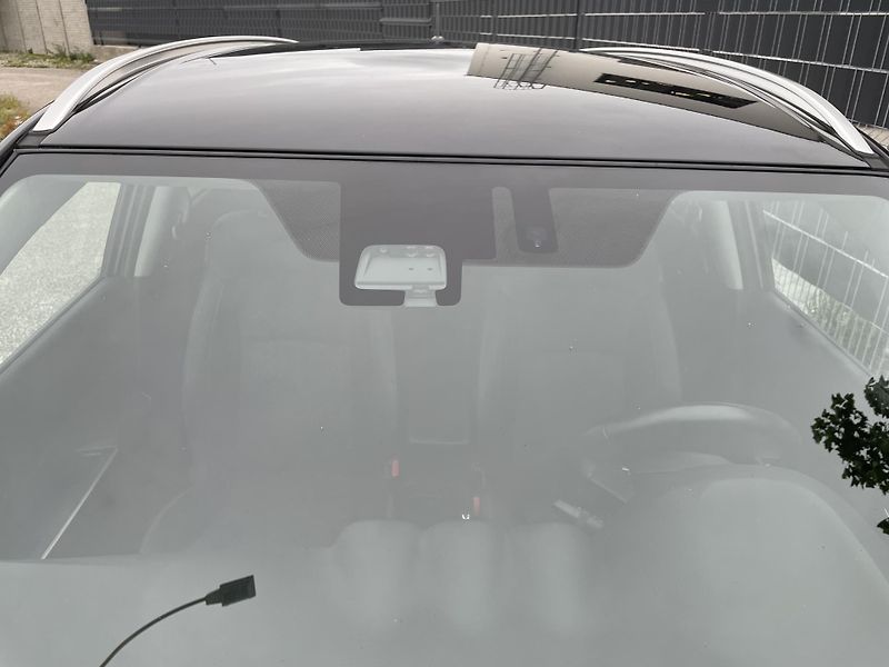 Suzuki Vitara (2020) 1.4 BoosterJet 103 kW LIMITED - fotka 30 z 33