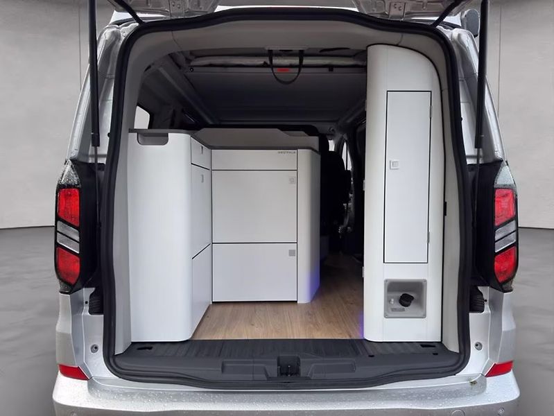 Ford Tourneo Custom Nugget Titanium 320 L1 Manual - fotka 17 z 17