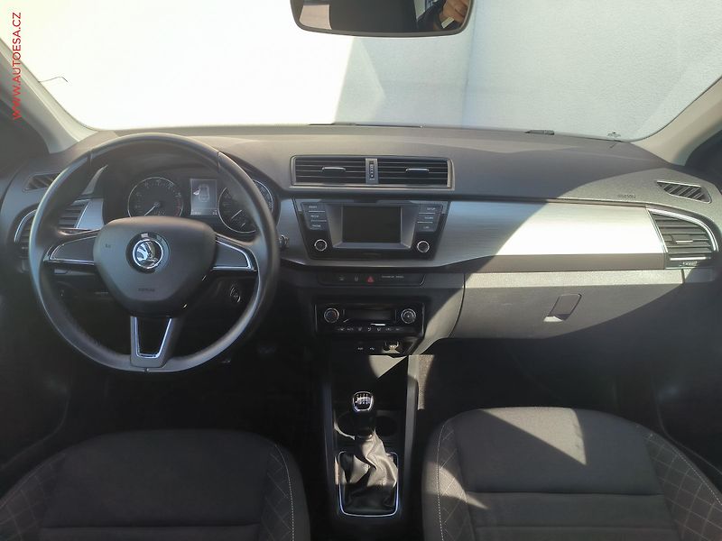 Škoda Fabia (2018) 1.0i, ČR, AC, temp - fotka 8 z 17