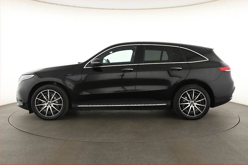 Mercedes-Benz EQC (2020) 400 4MATIC, SoH 95% - fotka 3 z 21