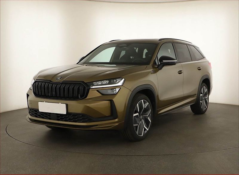 Škoda Kodiaq (2025) 2.0 TDI, SPORTLINE, 4X4 - fotka 2 z 21