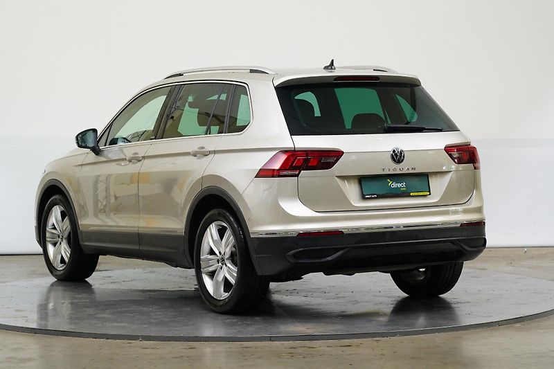 Volkswagen Tiguan - fotka 7 z 30