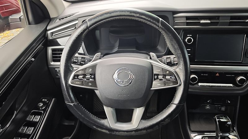 SsangYong Korando (2021) 1,5 120 kW, AT, DPH, ČR,1.maj. - fotka 24 z 40