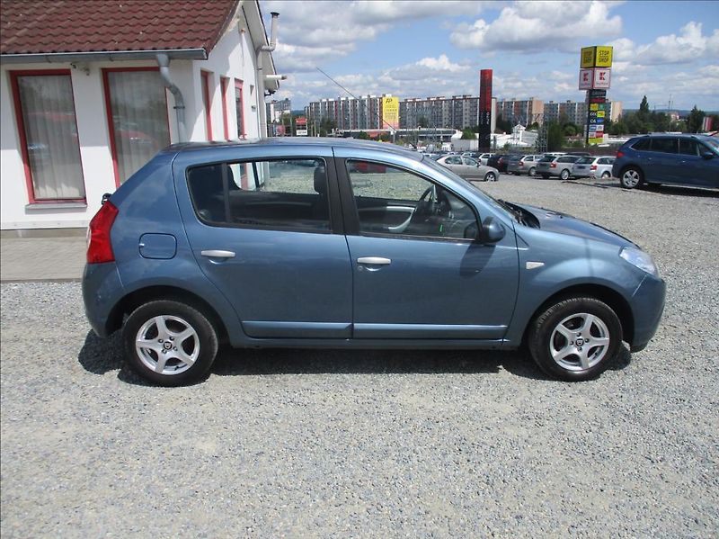 Dacia Sandero 1,4 i, klimatizace, serviska, - fotka 5 z 29