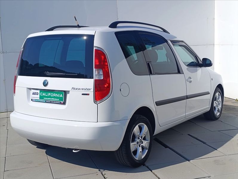 Škoda Roomster 1,6 TDi Aut.klima,Alu,Tempomat - fotka 7 z 36