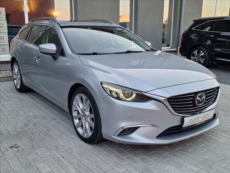 Mazda 6 2.2 Skyactiv-D Revolution TOP - fotka 3 z 50