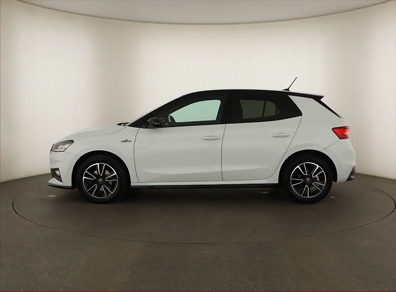 Škoda Fabia (2025) 1.0 TSI, MONTE CARLO, KEYLESS - fotka 3 z 15
