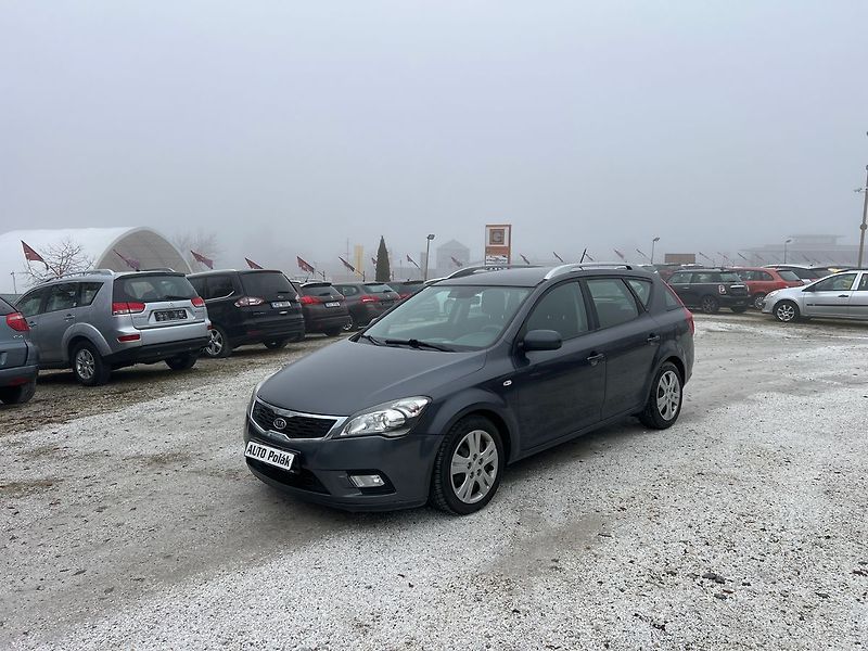 Kia Ostatní 1.6 CRDi - fotka 2 z 15