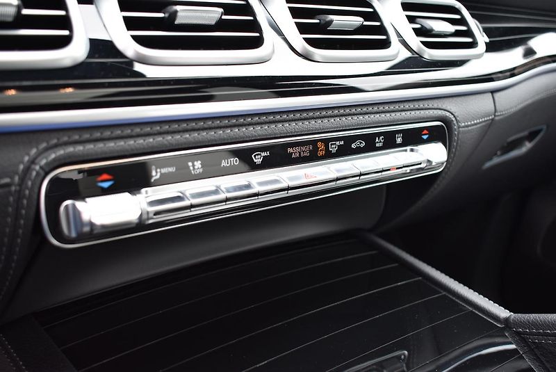 Mercedes-Benz GLE 450d 4M AMG - fotka 37 z 57