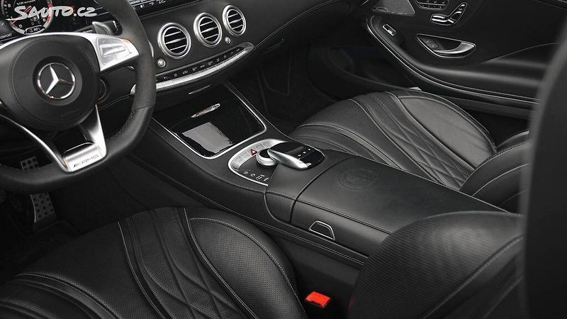 Mercedes-Benz Třídy S S63 AMG 4MATIC cabrio 585 PS - fotka 13 z 48