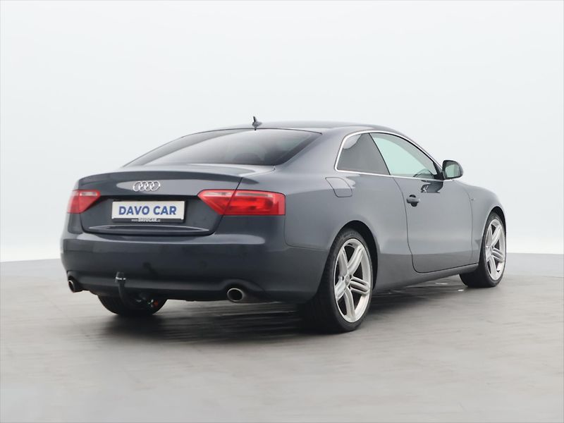 Audi A5 3,0 TDI 176KW QUATTRO SLINE - fotka 6 z 27