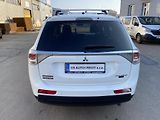 Mitsubishi Outlander (2014) 2,0i - Invite - 1 Majitel - náhled 7