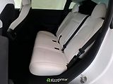 Tesla Model Y (2023) Bílý interiér, AMD, tažné - náhled 10