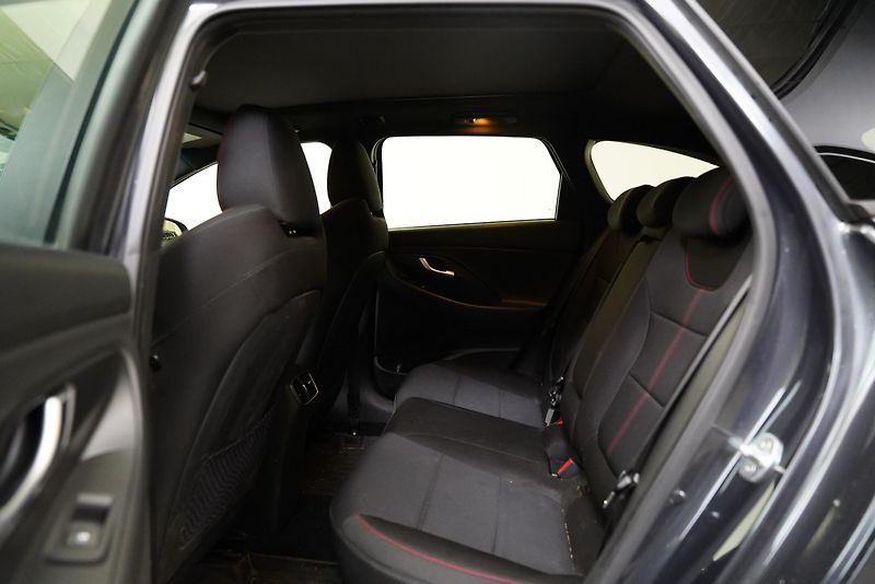 Hyundai i30 - fotka 23 z 23