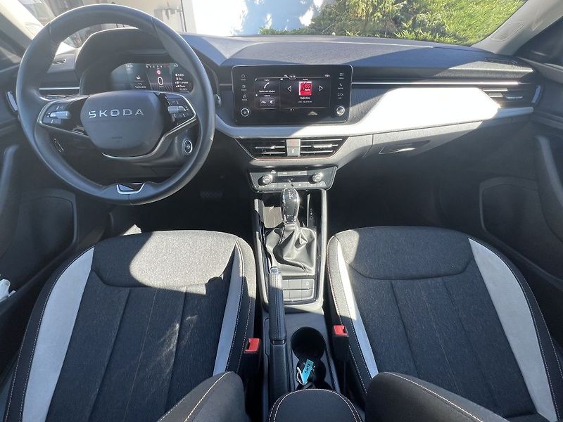 Škoda Kamiq Top Selection 1.0 TSI 85 kW - fotka 5 z 27