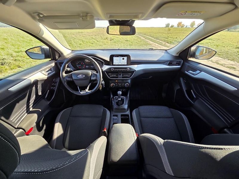 Ford Focus (2019) 1.0i-ČR-1.MAJITEL-SERVIS-SUPER - fotka 11 z 15