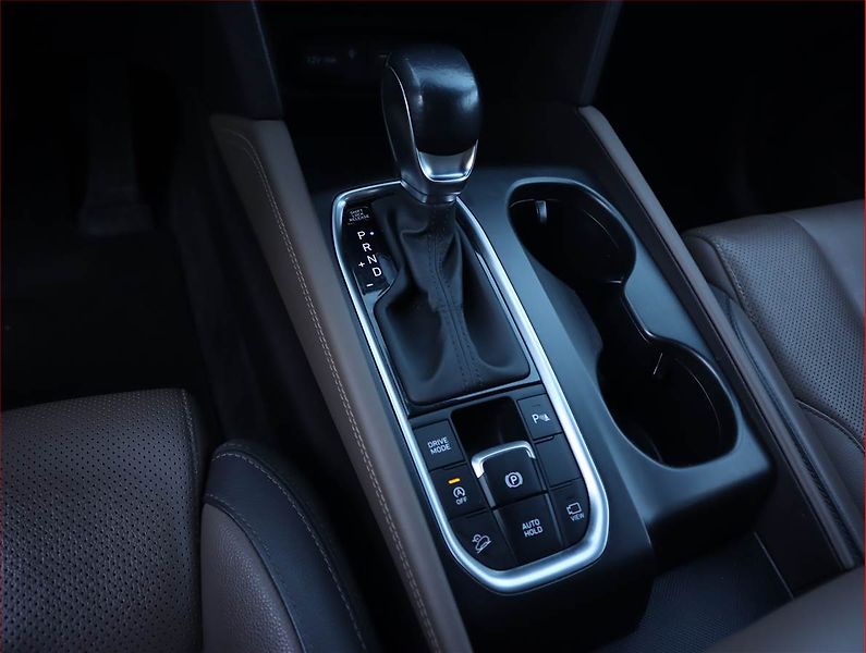 Hyundai Santa Fe (2021) 2.2 CRDi - fotka 17 z 26