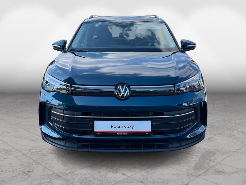 Volkswagen Tiguan 1,5 TSI 150 kW eHybrid People - fotka 3 z 24