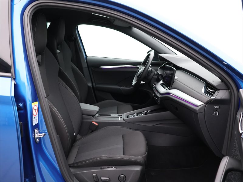 Škoda Octavia 2,0 TDI 110kW DSG Style Sport - fotka 12 z 34