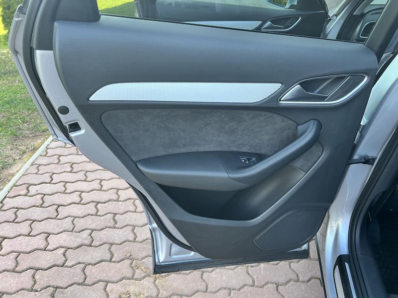 Audi Q3 2.0TDI 110KW,4x4,NAVI,TZ,LED,1 - fotka 16 z 55