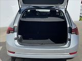 Škoda Octavia 2,0 TDI Combi Ambition Plus - náhled 21