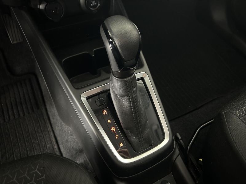 Suzuki Swift 1,2   HYBRID,AUTOMAT,1.MAJ,ČR - fotka 20 z 26