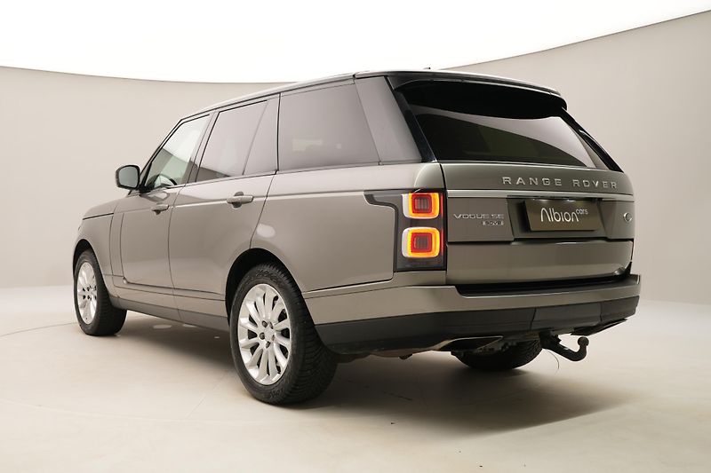 Land Rover Range Rover 4.4 SDV8 VOGUE AWD AUT  - fotka 10 z 51