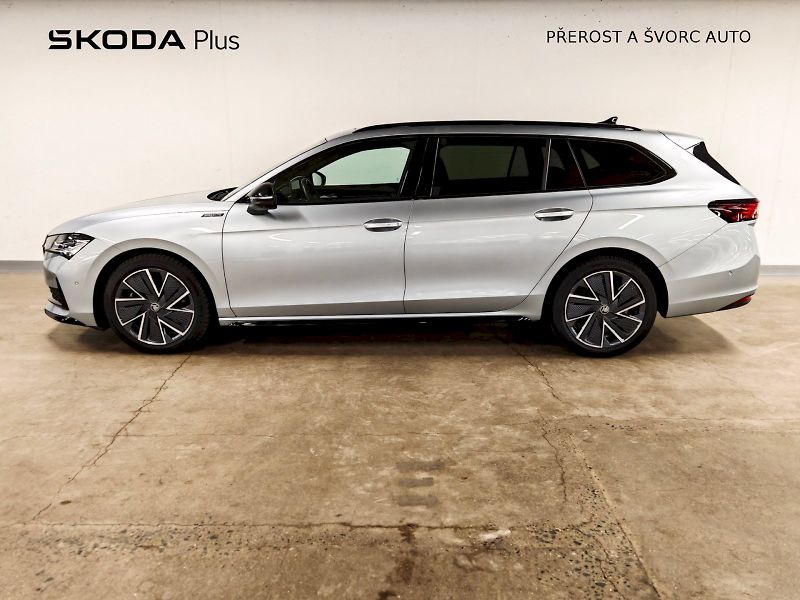 Škoda Superb (2025) Combi 2.0 TDI 142 kW DSG 4x4 S - fotka 3 z 36