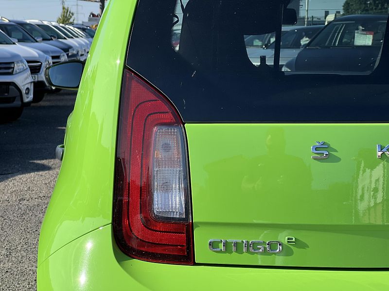 Škoda Citigo e iV 61kw KLIMA TEMPOMAT ALU - fotka 37 z 39