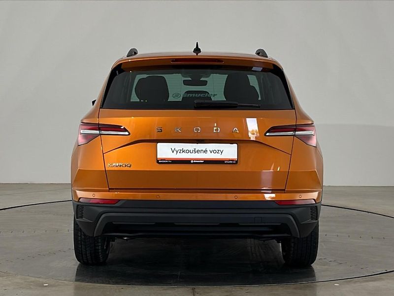 Škoda Karoq Selection DSG - fotka 17 z 29