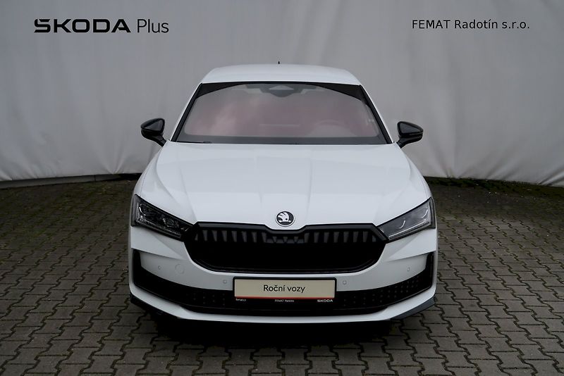 Škoda Superb (2025) SportLine 1,5 TSi e- Tec/110 k - fotka 4 z 32